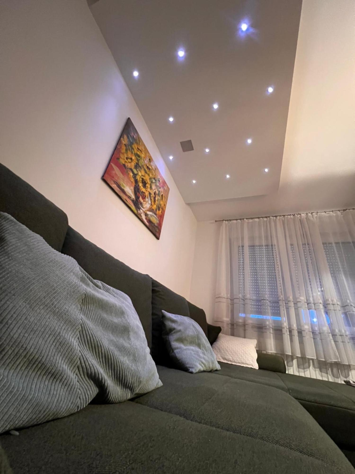 Apartments Onyx Sisak Zewnętrze zdjęcie